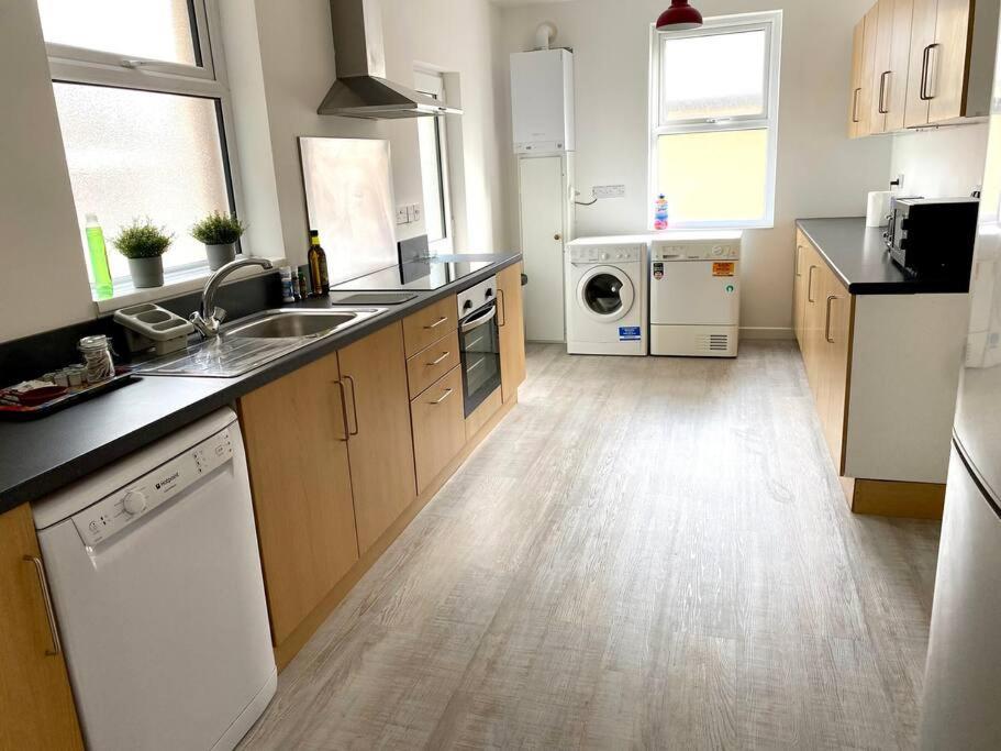 Eden Stay 5 Bedroom House Morecambe Exterior foto